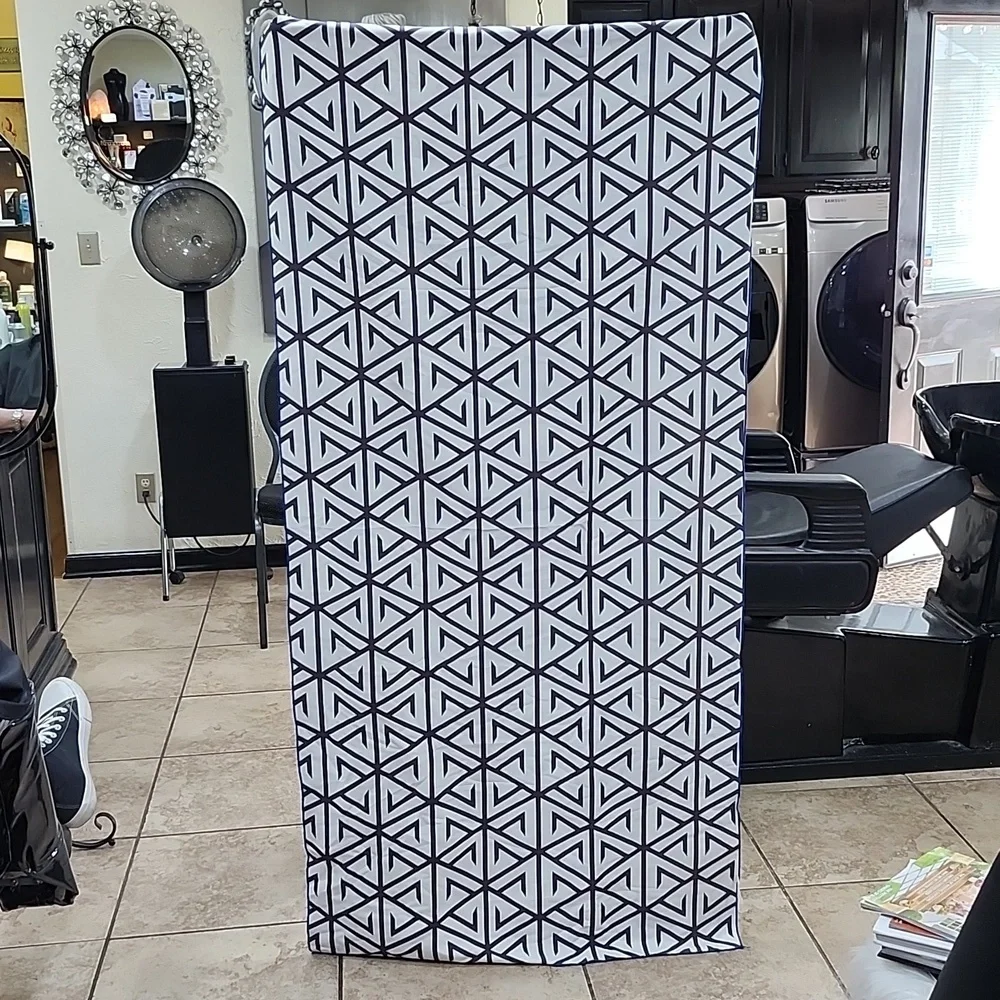 REVERSIBLE MANDELA/GEOMETRIC MICROFIBER BEACH TOWEL